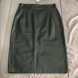 never worn zara midi faux leather skirt